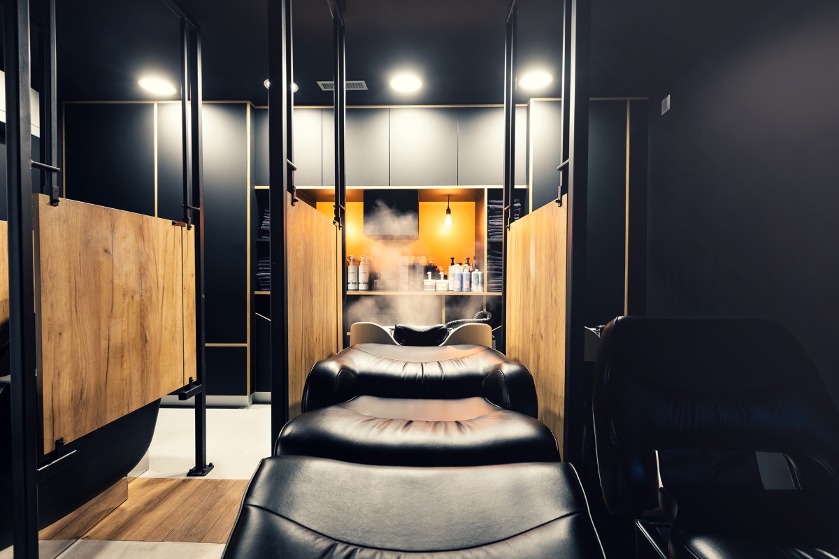 Salon de coiffure moderne à Perpignan – photo du salon En Aparté à Perpignan