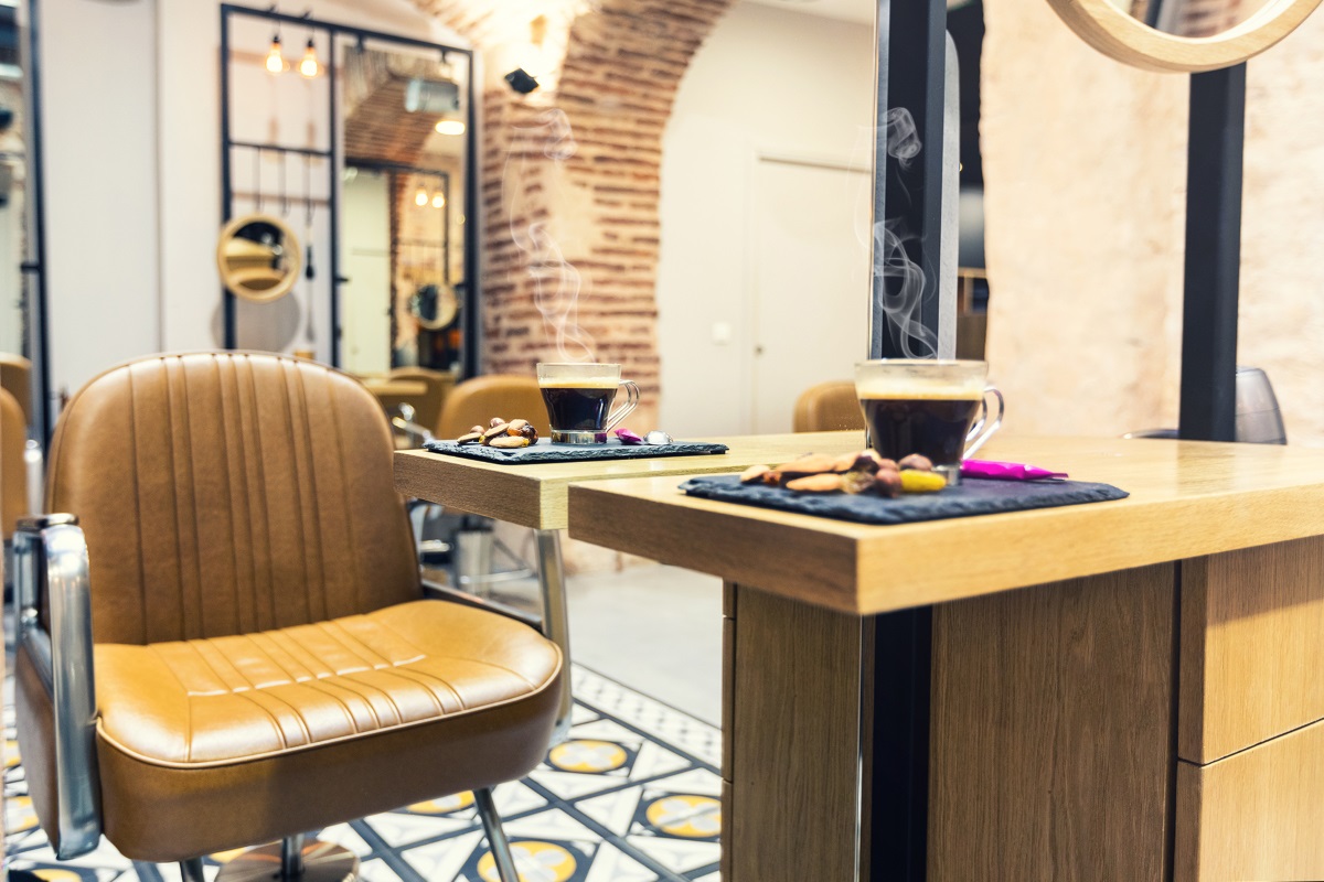 Bac à shampooing massant – photo du salon En Aparté à Perpignan